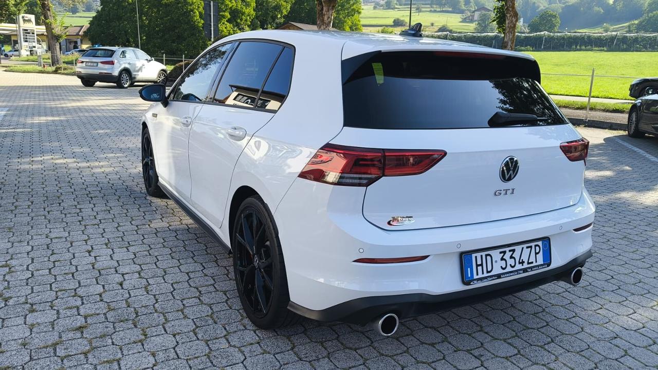 VOLKSWAGEN GOLF GTI 2.0 TURBO BENZINA 245CV MANUALE
