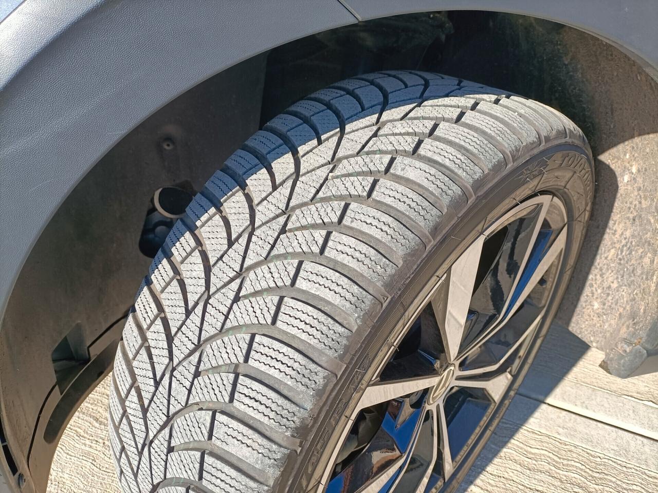 Volkswagen Taigo 1.0 TSI 110 CV DSG R-Line