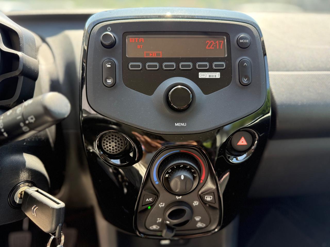Citroen C1 VTi 72 Cv 5 porte soli 400km unica nel suo genere