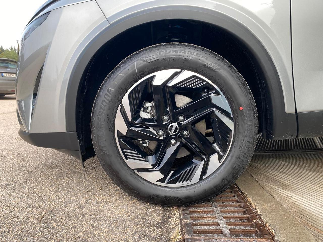 Nissan Qashqai N-Connecta MHYB 2W 140 CV