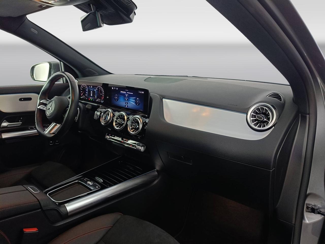 Mercedes-Benz GLA-H247 2023 - GLA 250 e phev AMG Line Advanced Plus auto