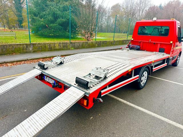 RENAULT Master T35 2.3 dCi/130 CARROATTREZZI