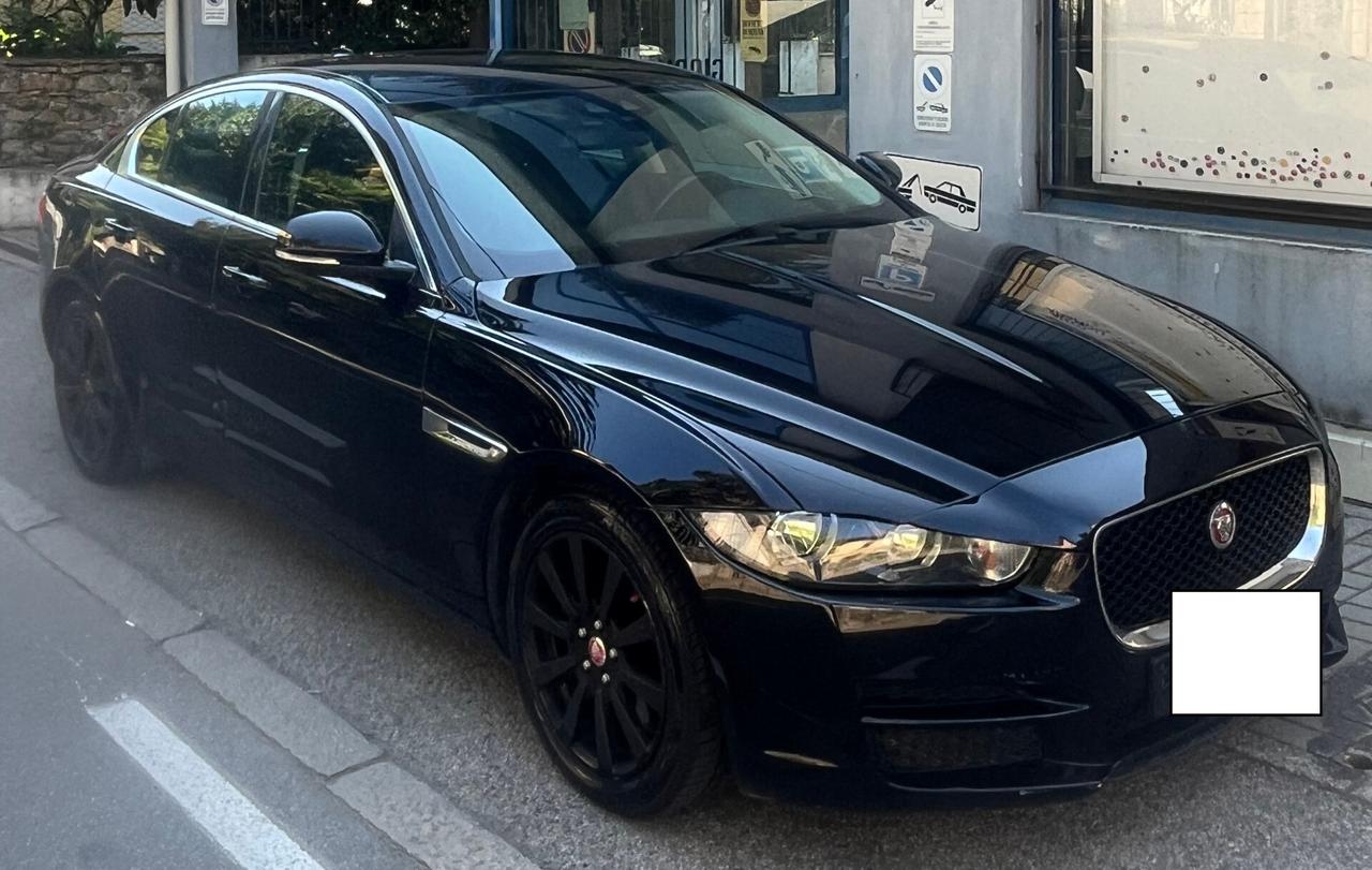 JAGUAR XE 2.0 D PORTFOLIO - CAMBIO AUTOMATICO - KM 78.111