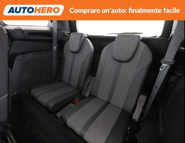 PEUGEOT 5008 BlueHDi 130 S&S Allure