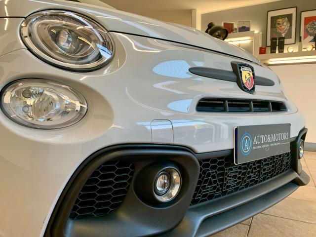 Abarth 695 695 1.4 t-jet Competizione 180cv MTA pari al nuovo