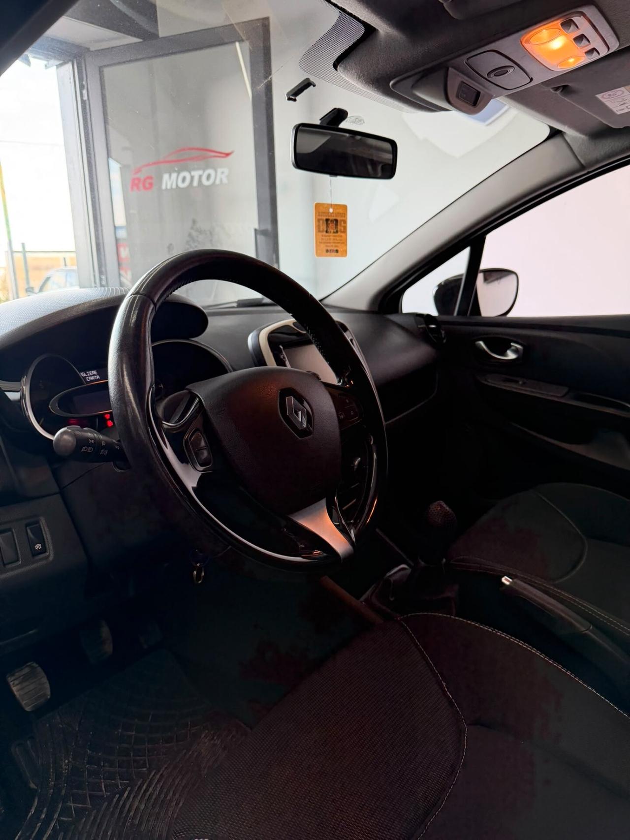 Renault Clio dCi 8V 90CV Start&Stop 5 porte Energy Intens