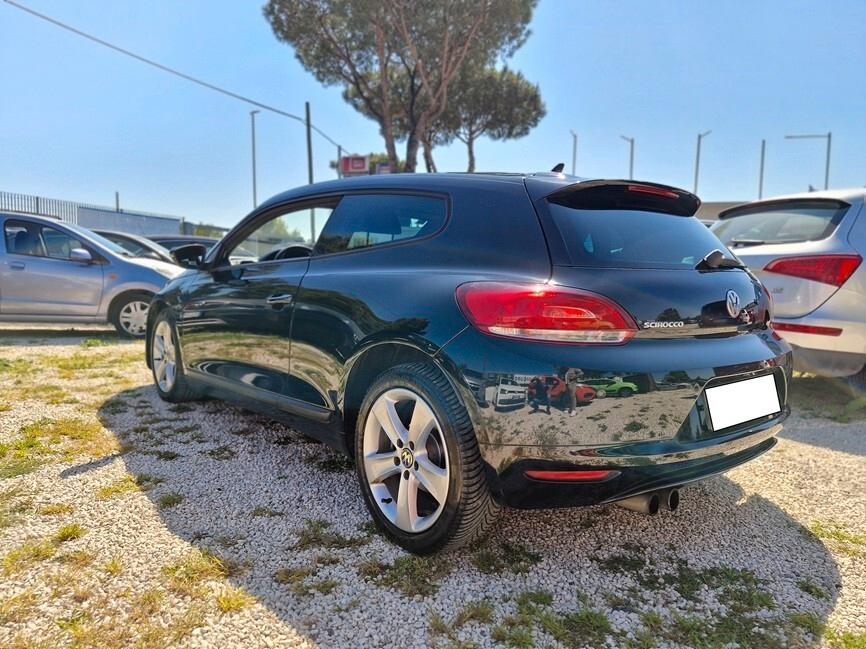 Volkswagen Scirocco 2.0 TSI DSG