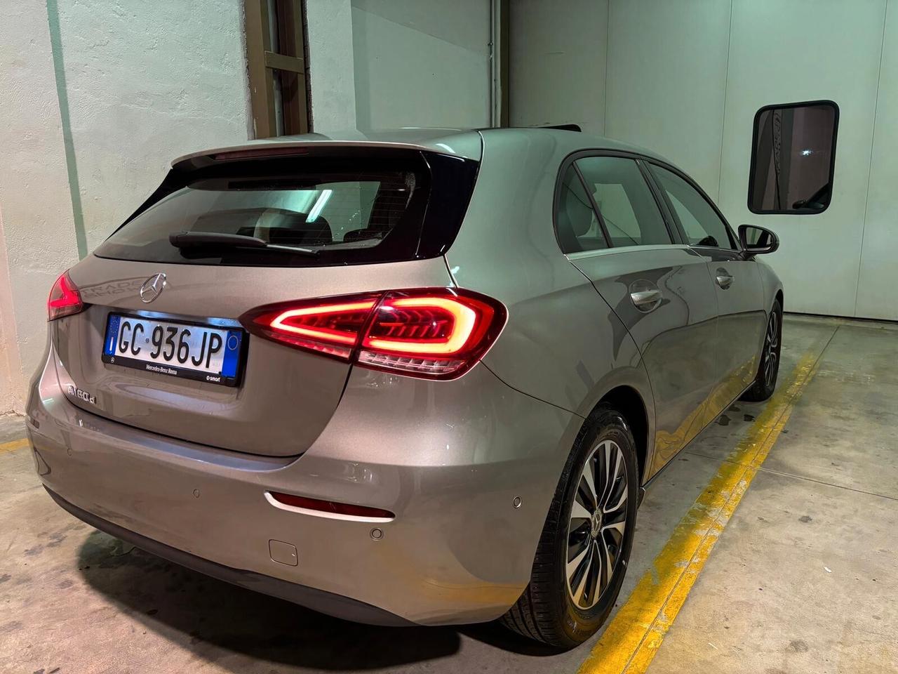 Mercedes-benz A 180 d Automatic Business Extra