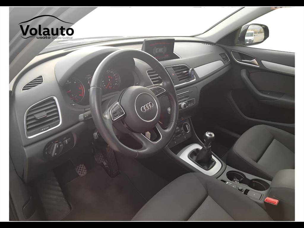 AUDI Q3 I 2015 - Q3 2.0 tdi Business 120cv