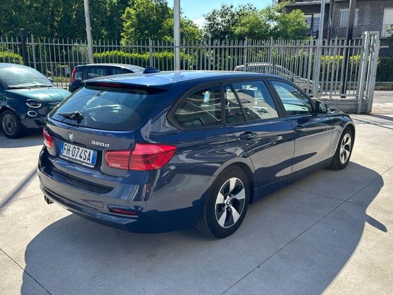 BMW Serie 3 320d Touring eff.dynamics Business Advantage auto TETTO APRIBILE
