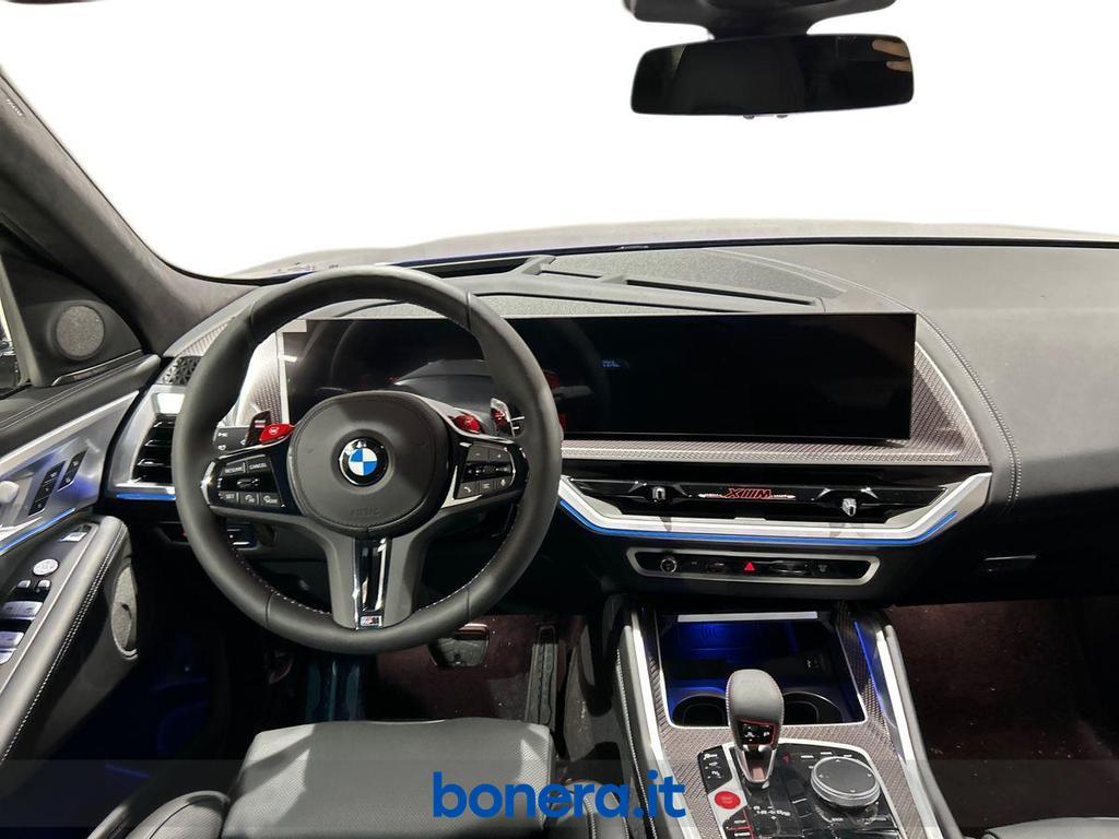 BMW XM 4.4 Label Steptronic