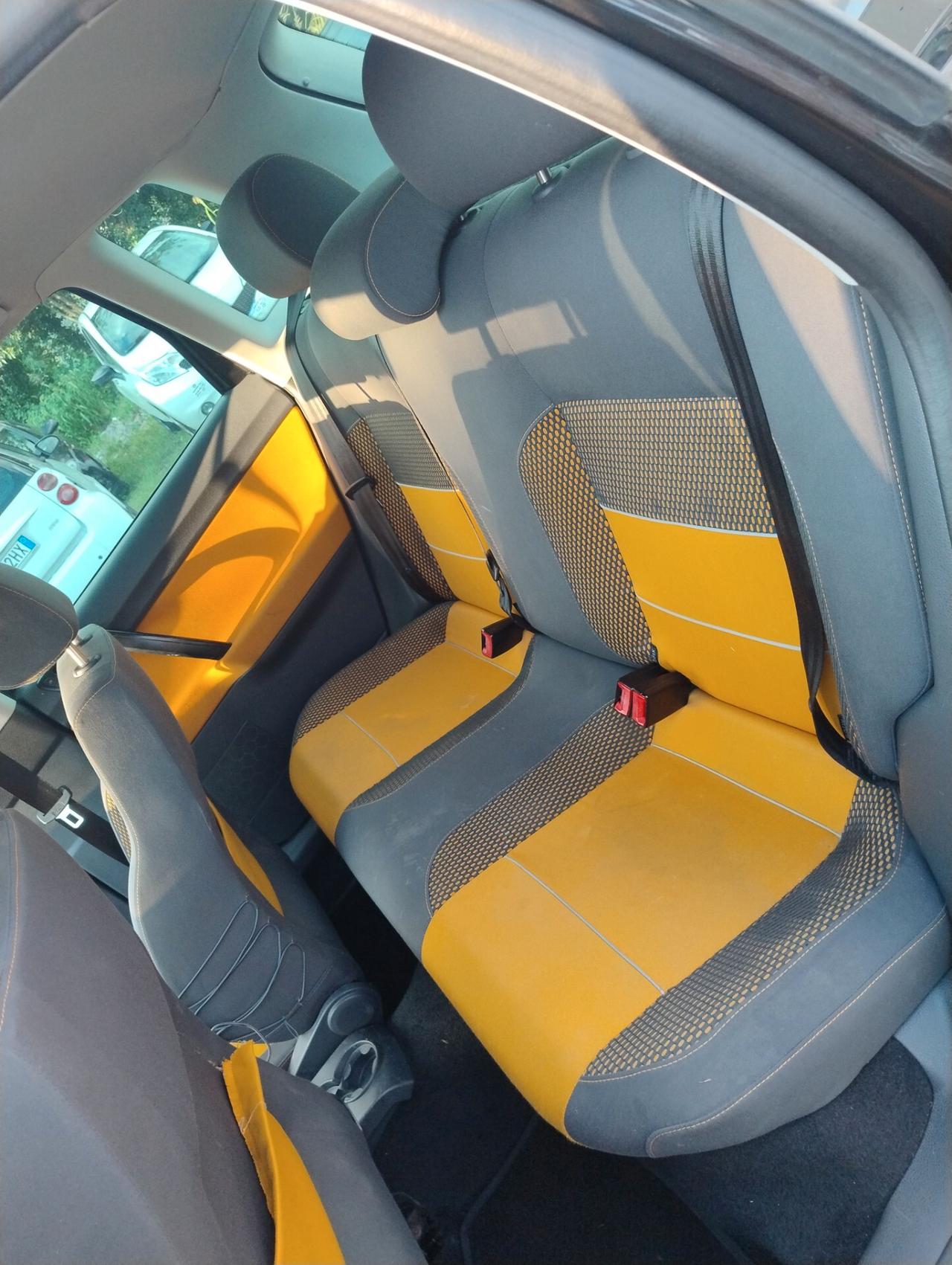 Volkswagen Polo Cross 1.4/69CV TDI