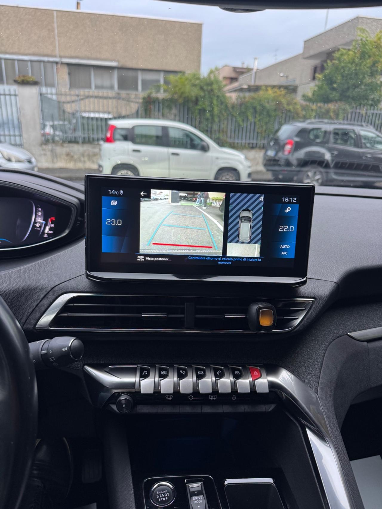 Peugeot 3008 BlueHDi 130 S&S EAT8 Active Pack