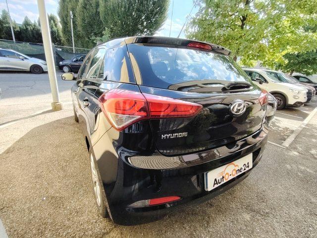 HYUNDAI i20 1.4 5 porte Comfort NEOPATENTATI PREZZO REALE
