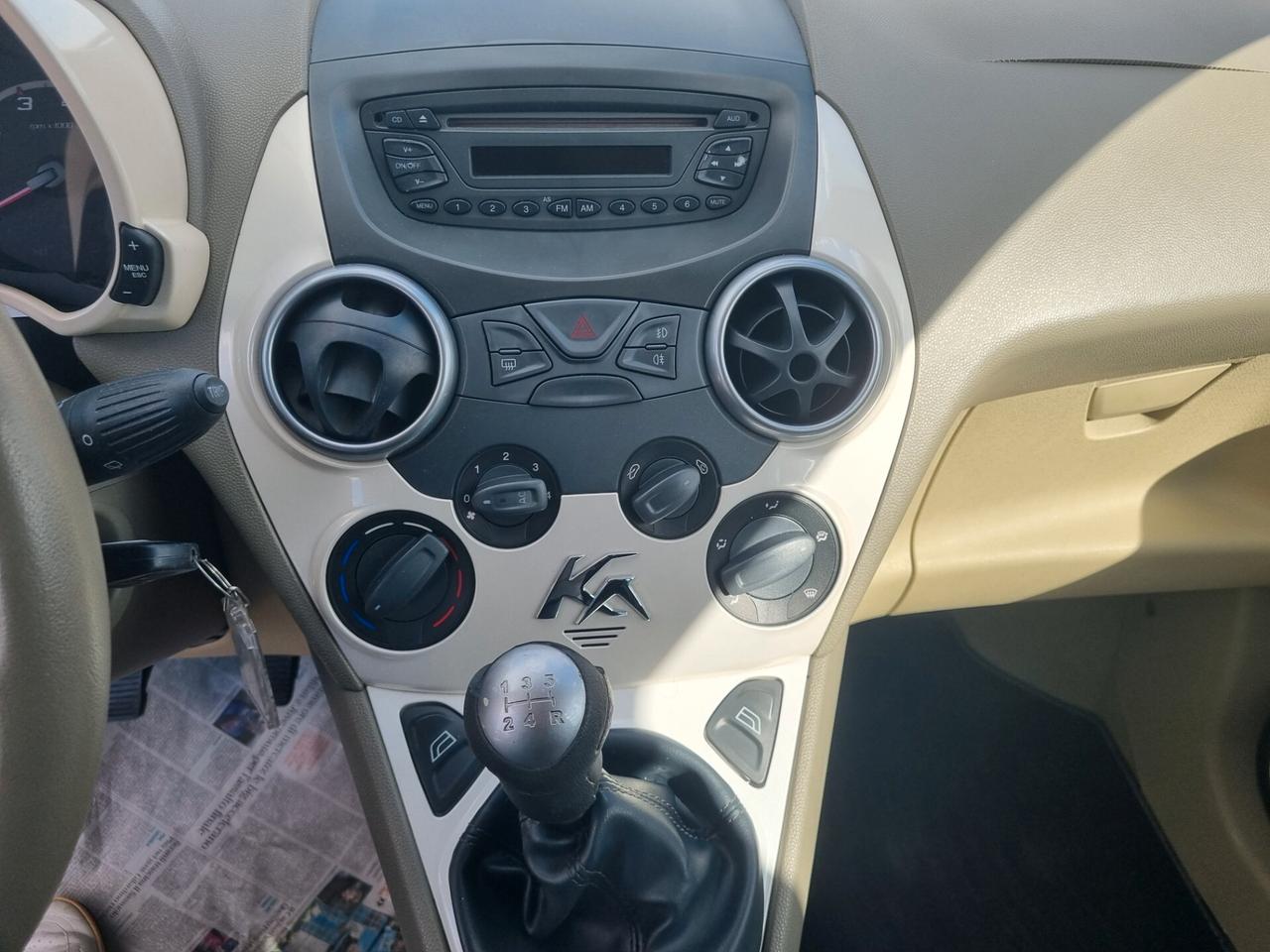 Ford Ka 1.3 TDCi 75CV Titanium EURO 4