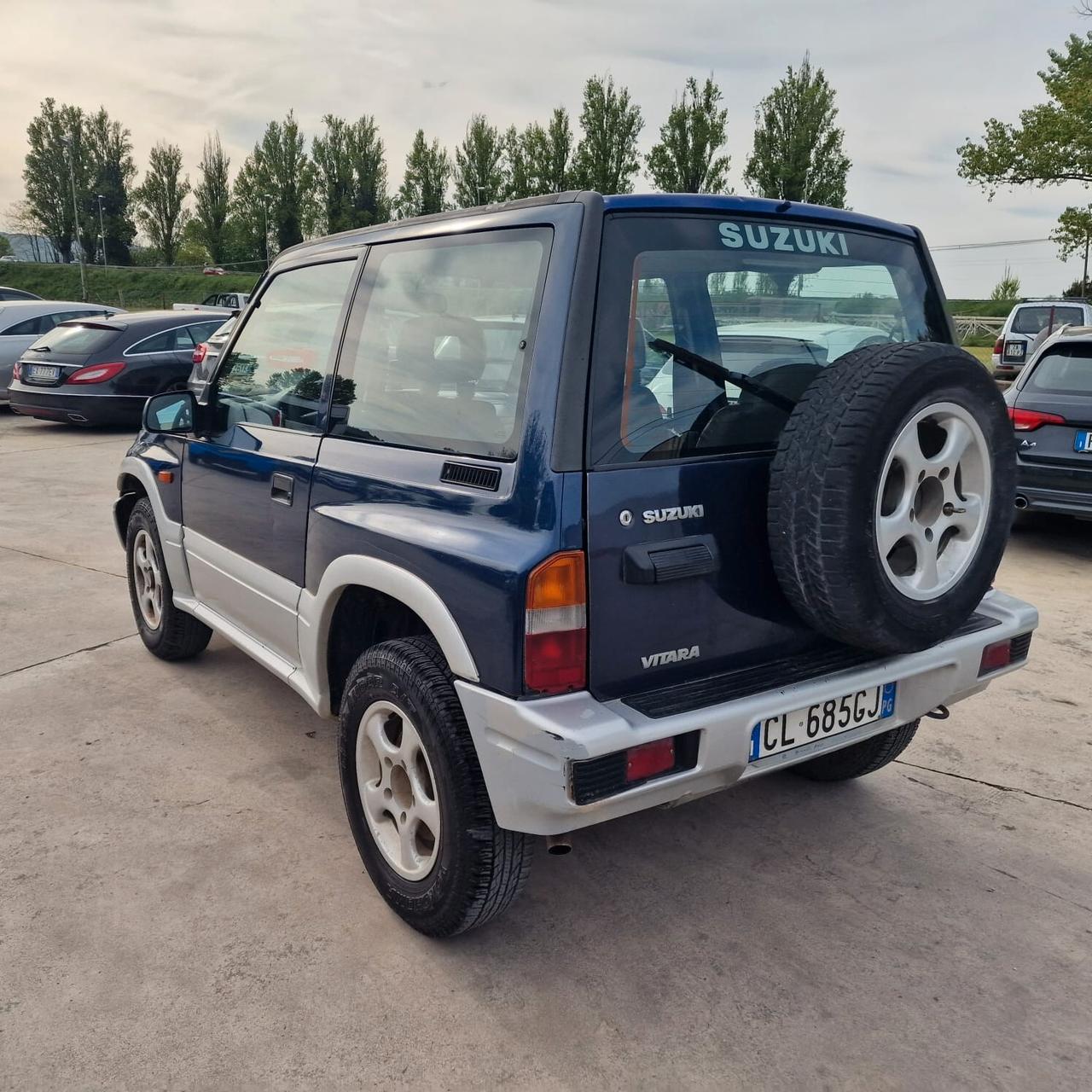 Suzuki Vitara 2.0 HDI 3 porte JLX 4X4 CON RIDOTTE