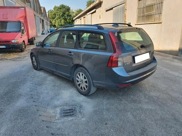 Volvo V50 2.0 D 16V 136CV Momentum