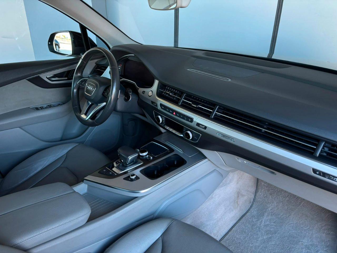 Audi Q7 3.0 tdi Business Plus quattro tiptronic