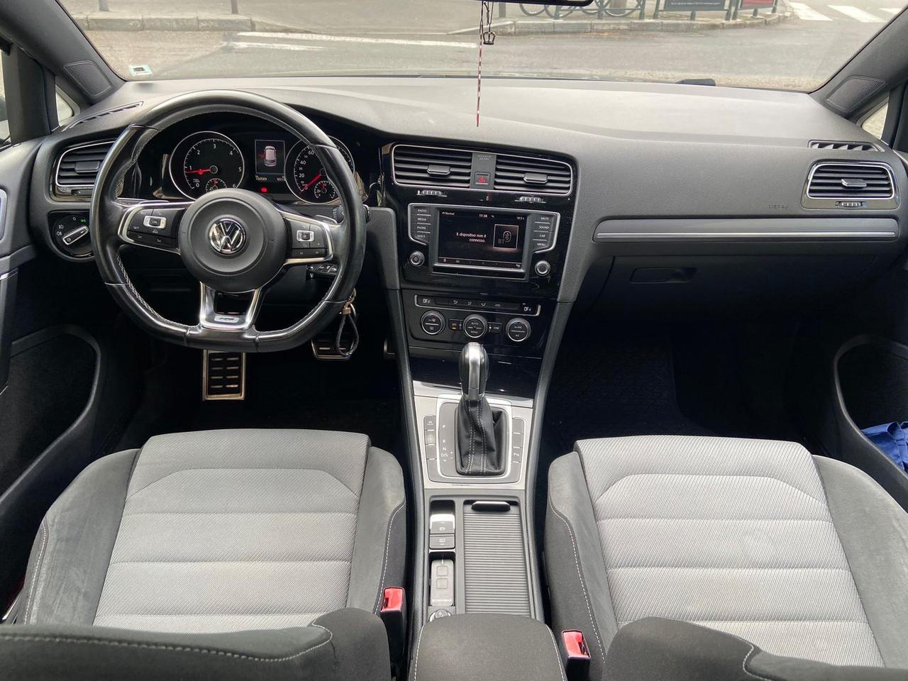 Volkswagen Golf Sport Edition 1.6 TDI BlueM #10426