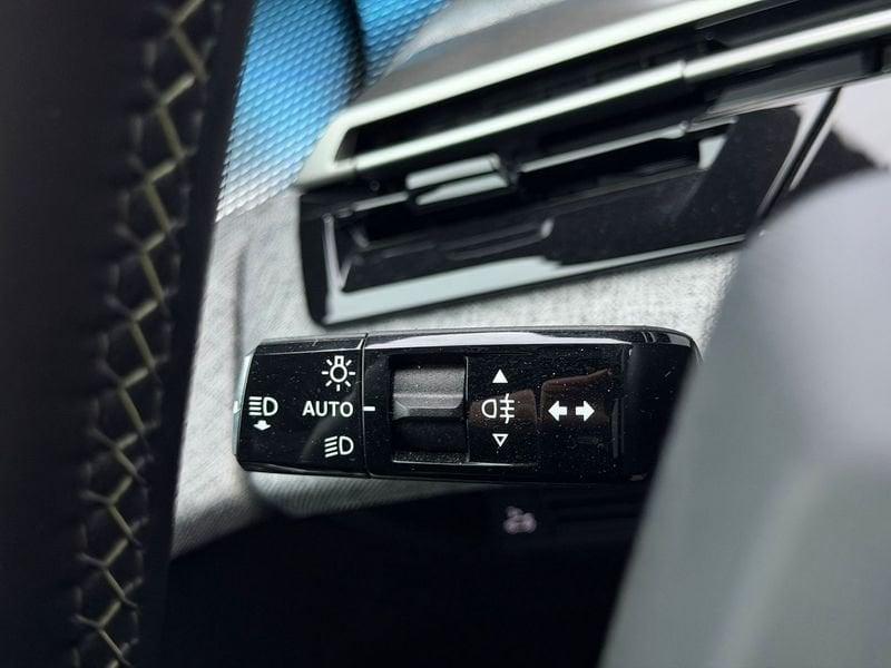 Peugeot 3008 3008 1.2 hybrid GT 145cv e-dcs6