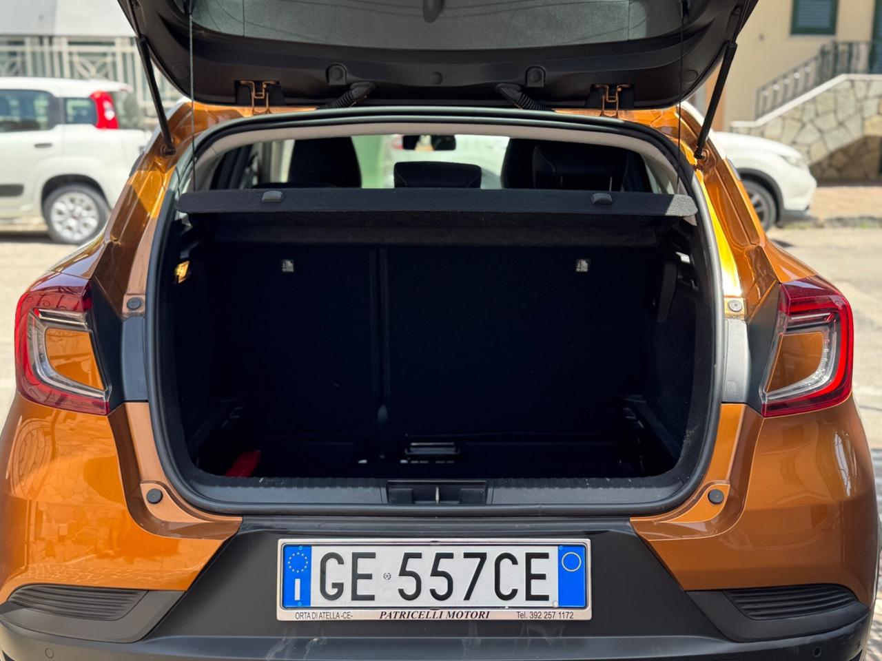 Renault Captur TCe 100 CV Intens