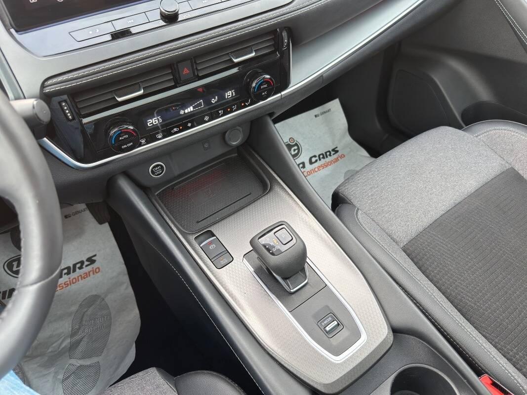 Nissan Qashqai 1.3 mhev N-Connecta 158cv Con Tetto Panoramico