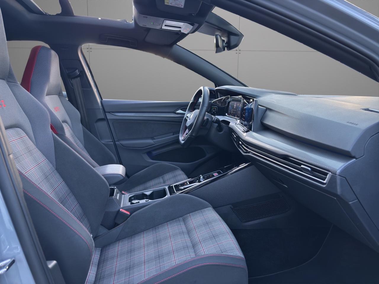 Volkswagen - Golf GTI 2.0 tsi 245cv dsg