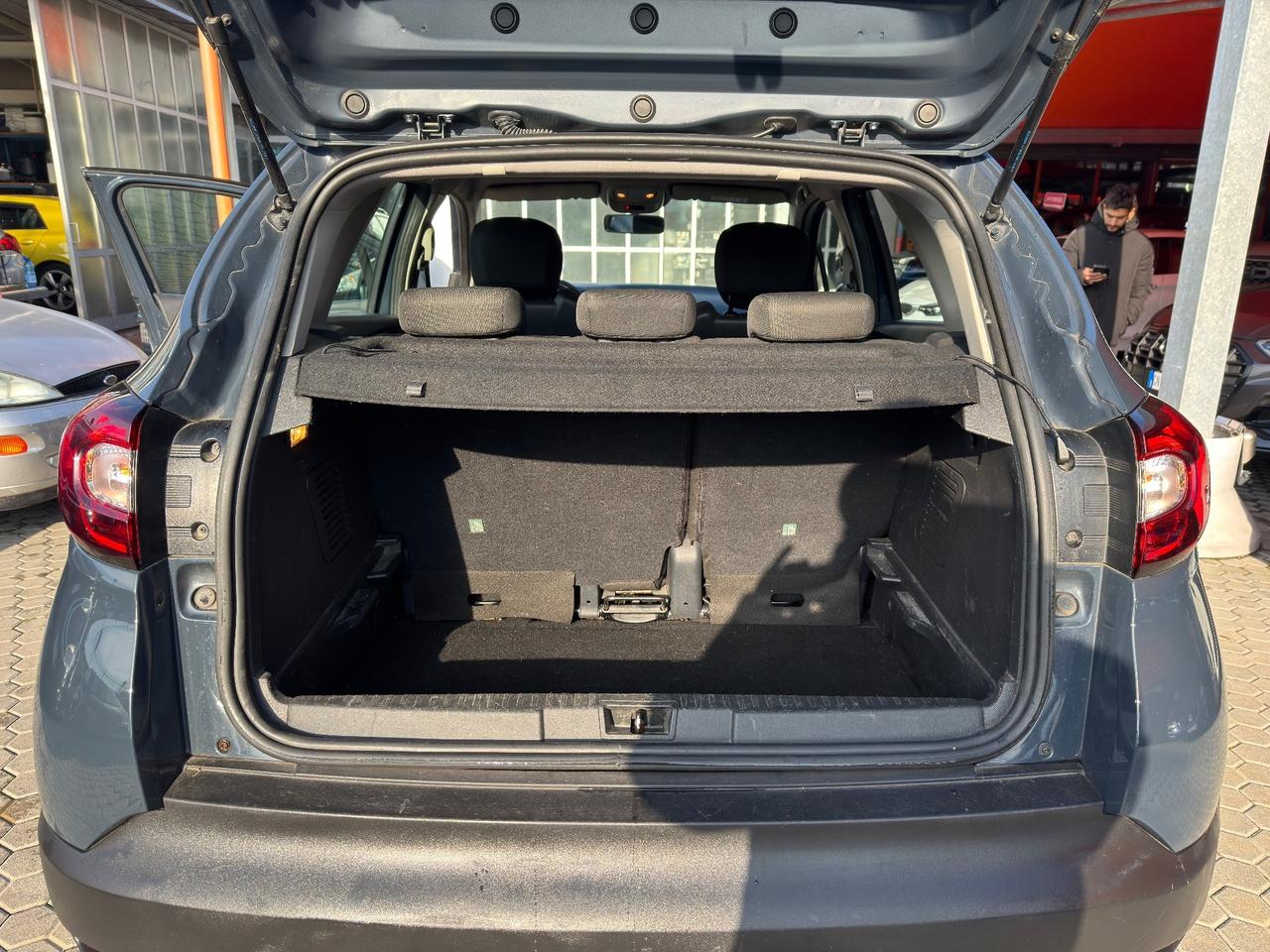 Renault Captur ADATTA A NEOPATENTATI 0.9 TCE GPL