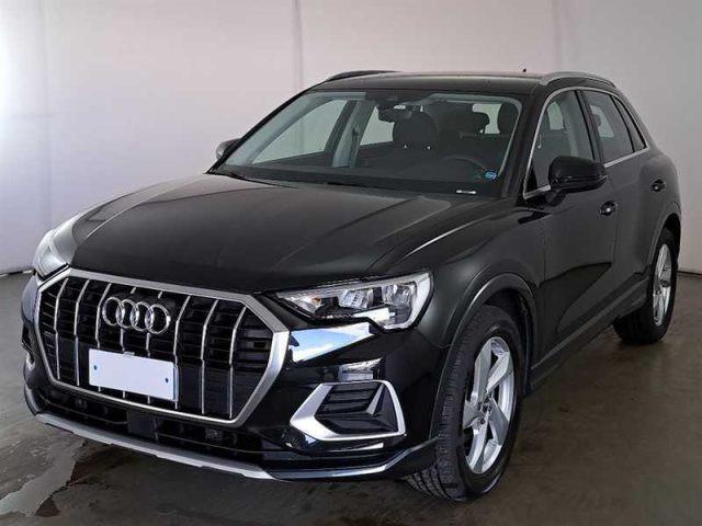 AUDI Q3 35 TDI S tronic Business Advanced