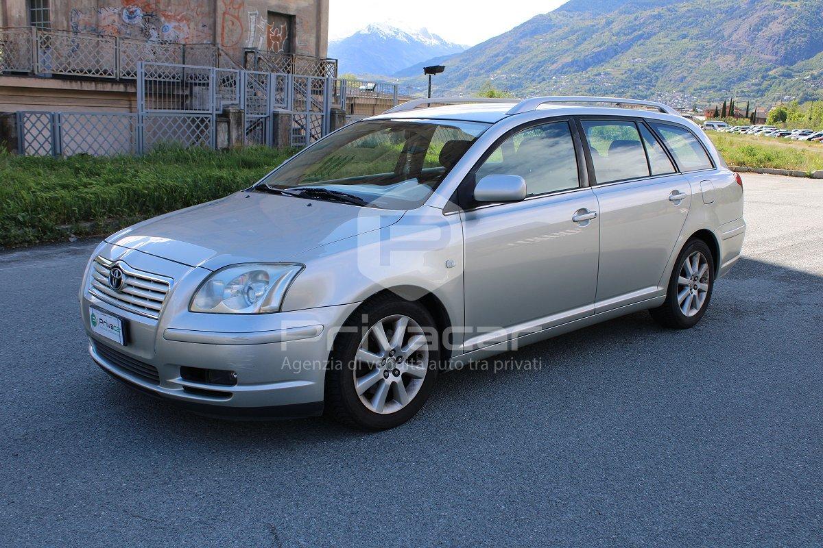 TOYOTA Avensis 2.0 D-4D 16V Station Wagon