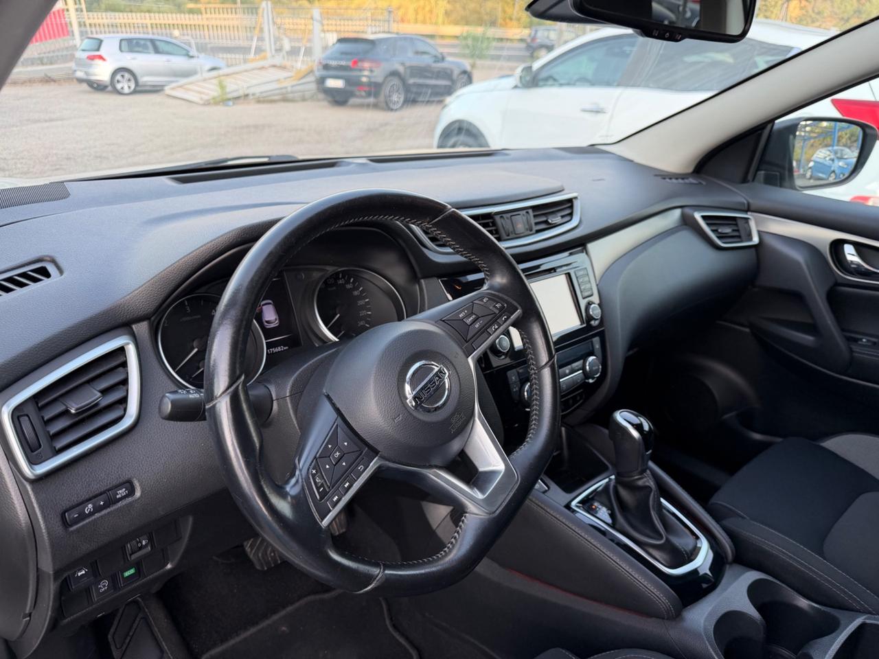 Nissan Qashqai 1.6 dCi 2WD N-Connecta