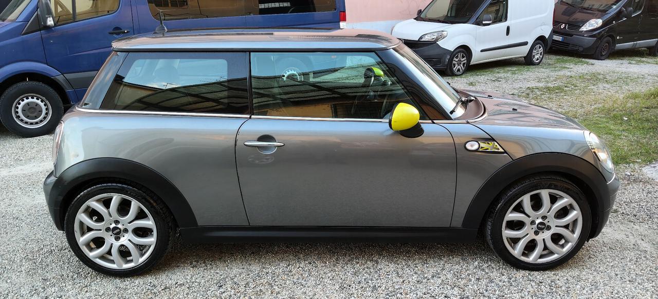 Mini One 1.4 16V Ray GPL