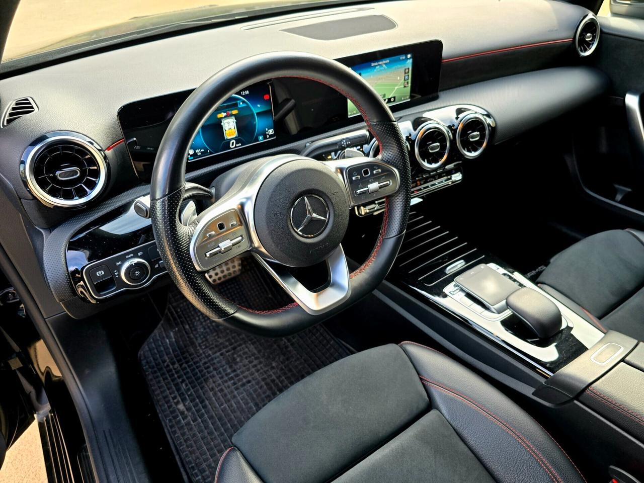 Mercedes-benz A 220 amg premium