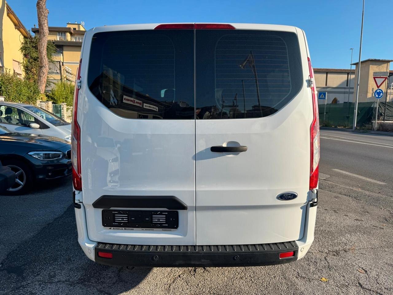 Ford Tourneo Custom 320 2.0 EcoBlue 130CV Trend 9 POSTI FATTURABILE TAGLIANDATO PRONTA CONSEGNA