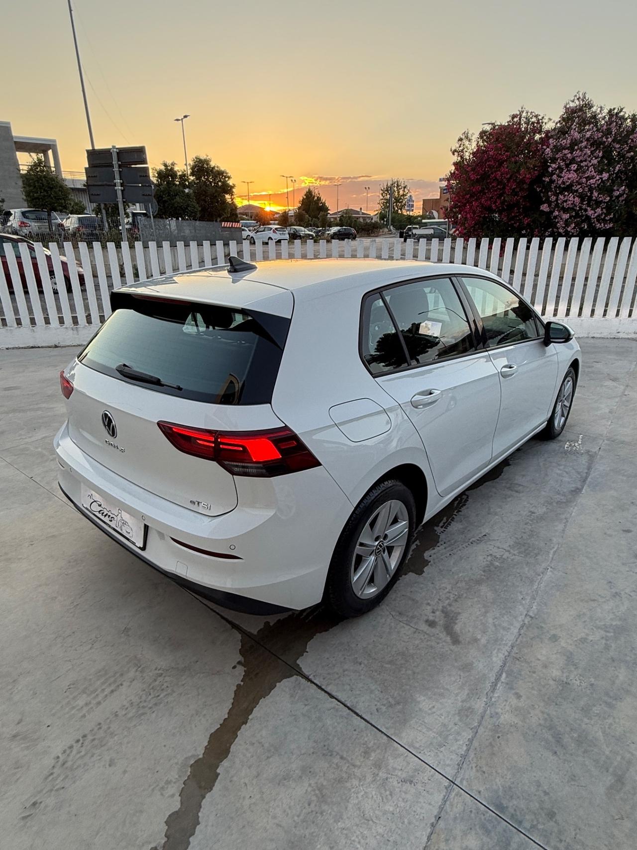 Volkswagen Golf 1.0 eTSI EVO DSG Life