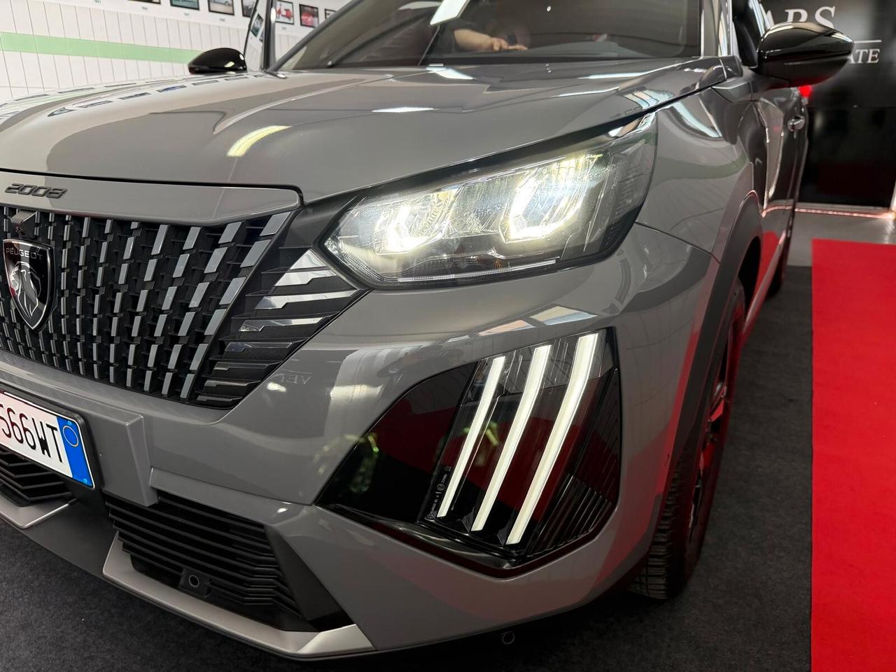 Peugeot 2008 PureTech 100 S&S Allure