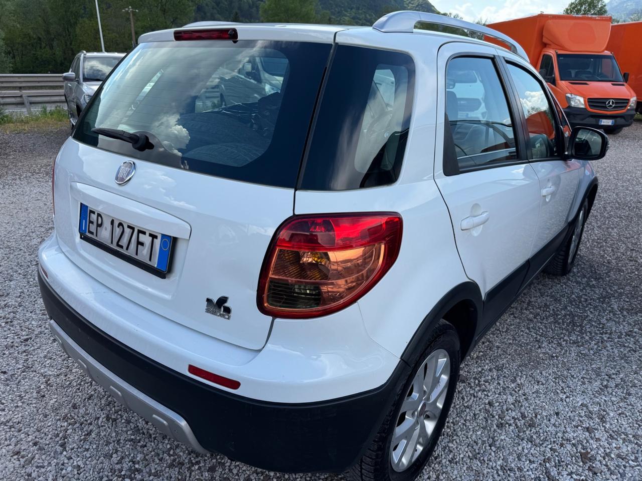 Fiat Sedici 2.0 MJT 16V DPF 4x4 Emotion