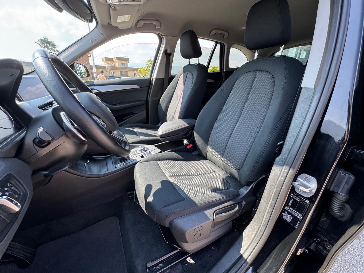 Bmw X1 sDrive18d xLine Plus, Luci Ambiente, Fari Full-Led Automatici, Ecc