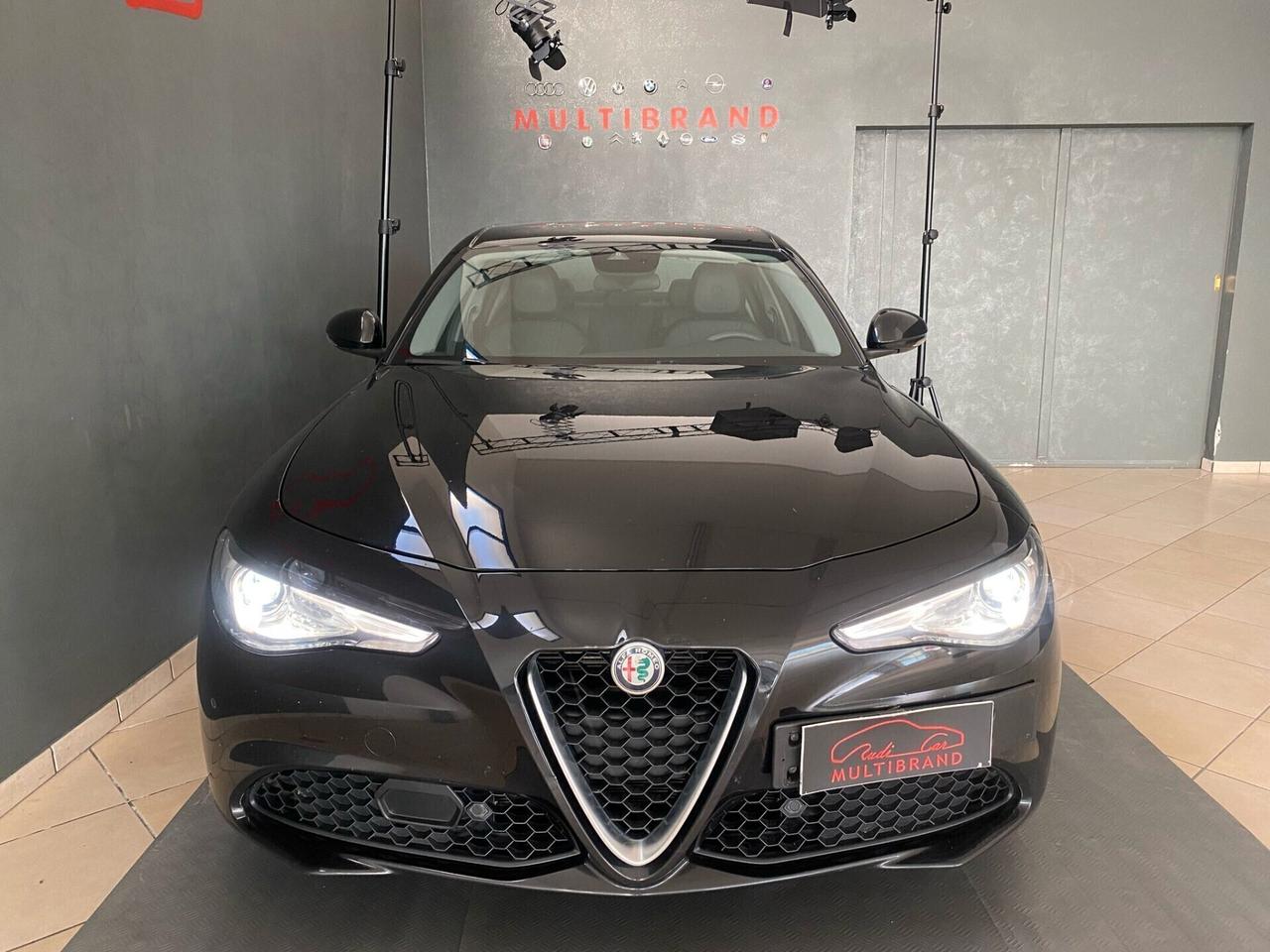 Alfa Romeo Giulia 2.2 Turbodiesel 136 CV AT8 Super