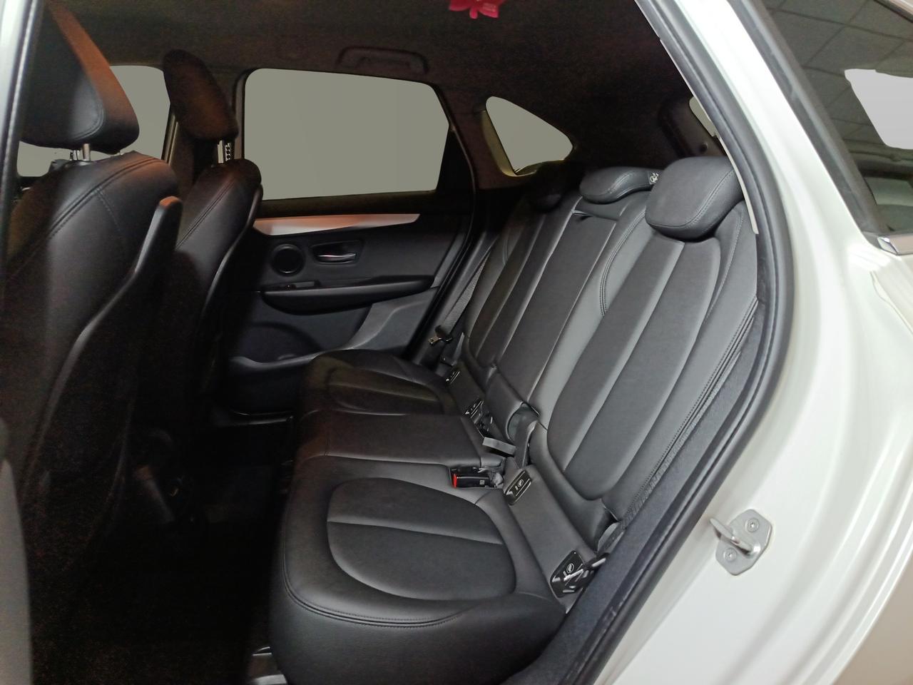 BMW Serie 2 A.T. (F45) - 216d Active Tourer Advantage