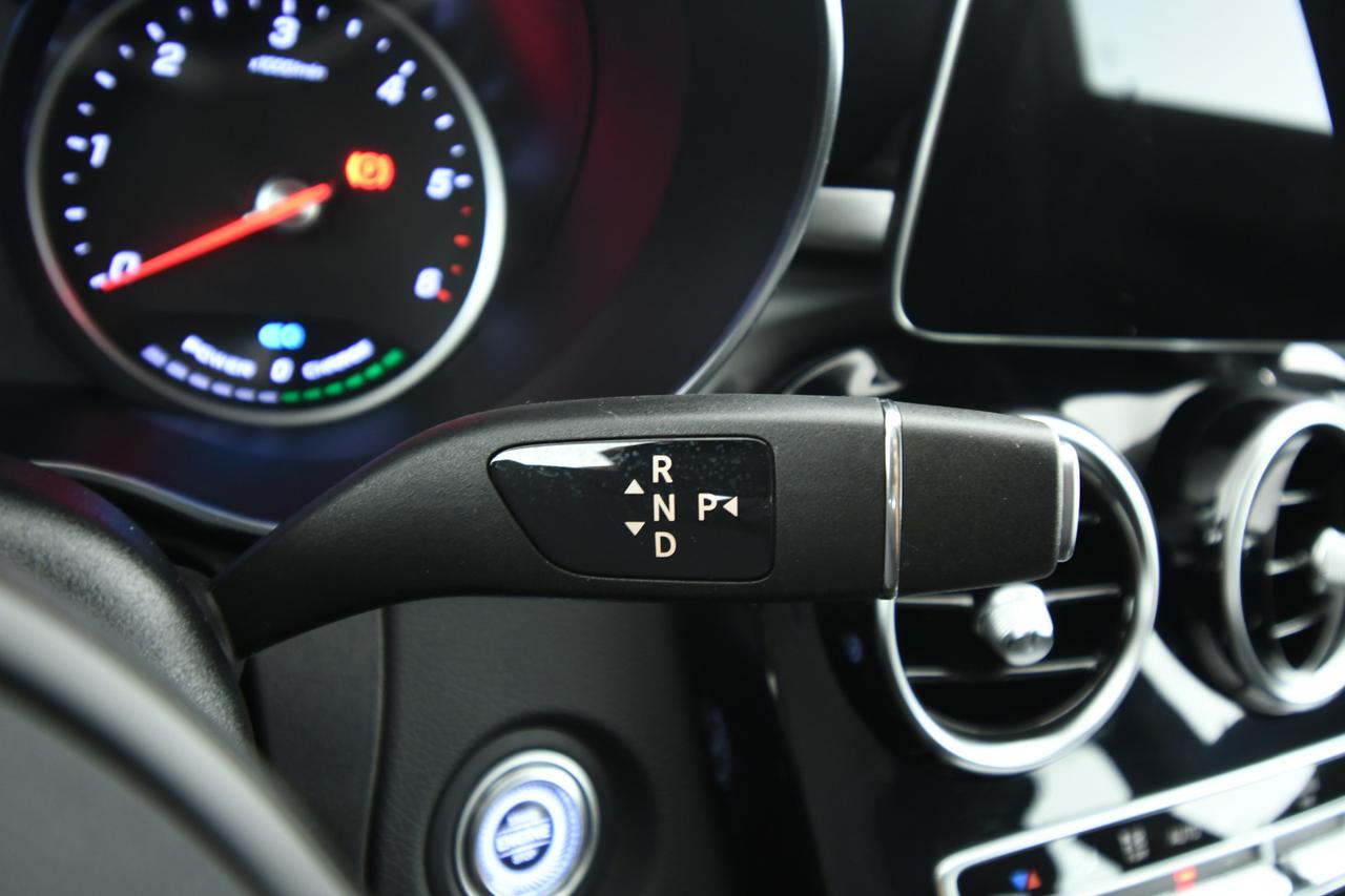 Mercedes-Benz C SW 300 de eq-power Business Extra auto CAMERA+ACC+FULL LED