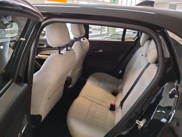 FIAT 600 Hybrid 100 CV DCT MHEV La Prima