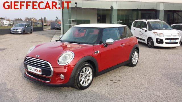 MINI Cooper 1.5 Cooper D 3 porte