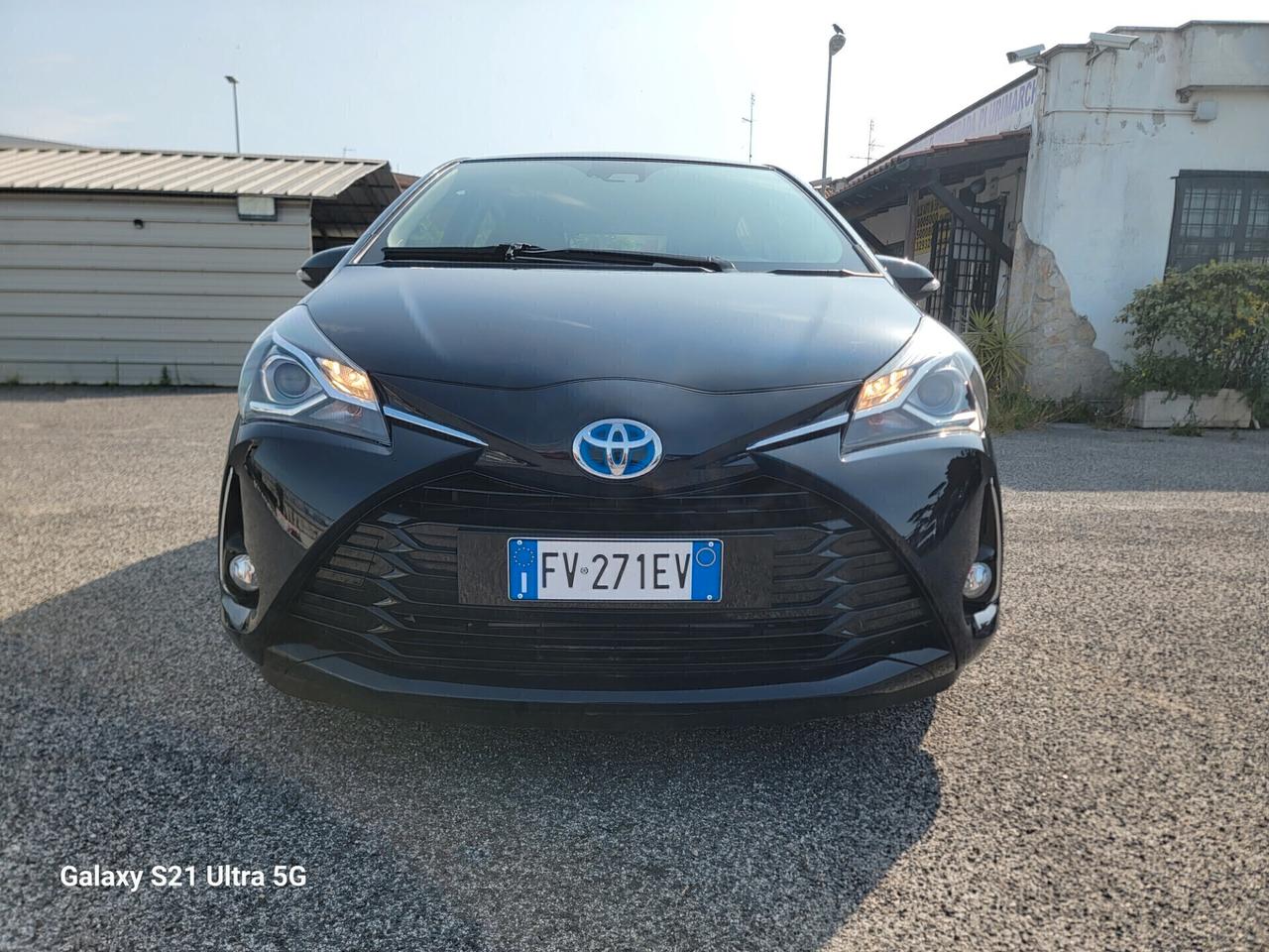 Toyota Yaris 1.5 Hybrid Active CARPLAY garanzia