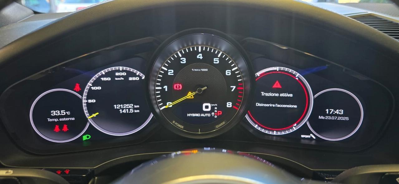Porsche Cayenne Coupé 3.0 V6 E-Hybrid