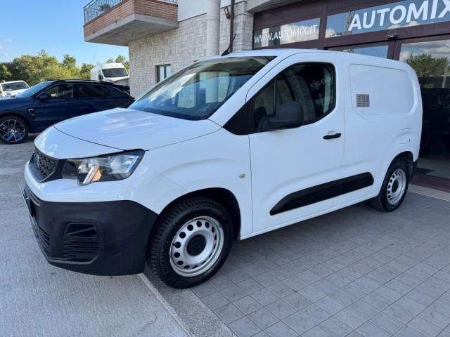 Peugeot Partner L1 BLUEHDI 130CV PREMIUM