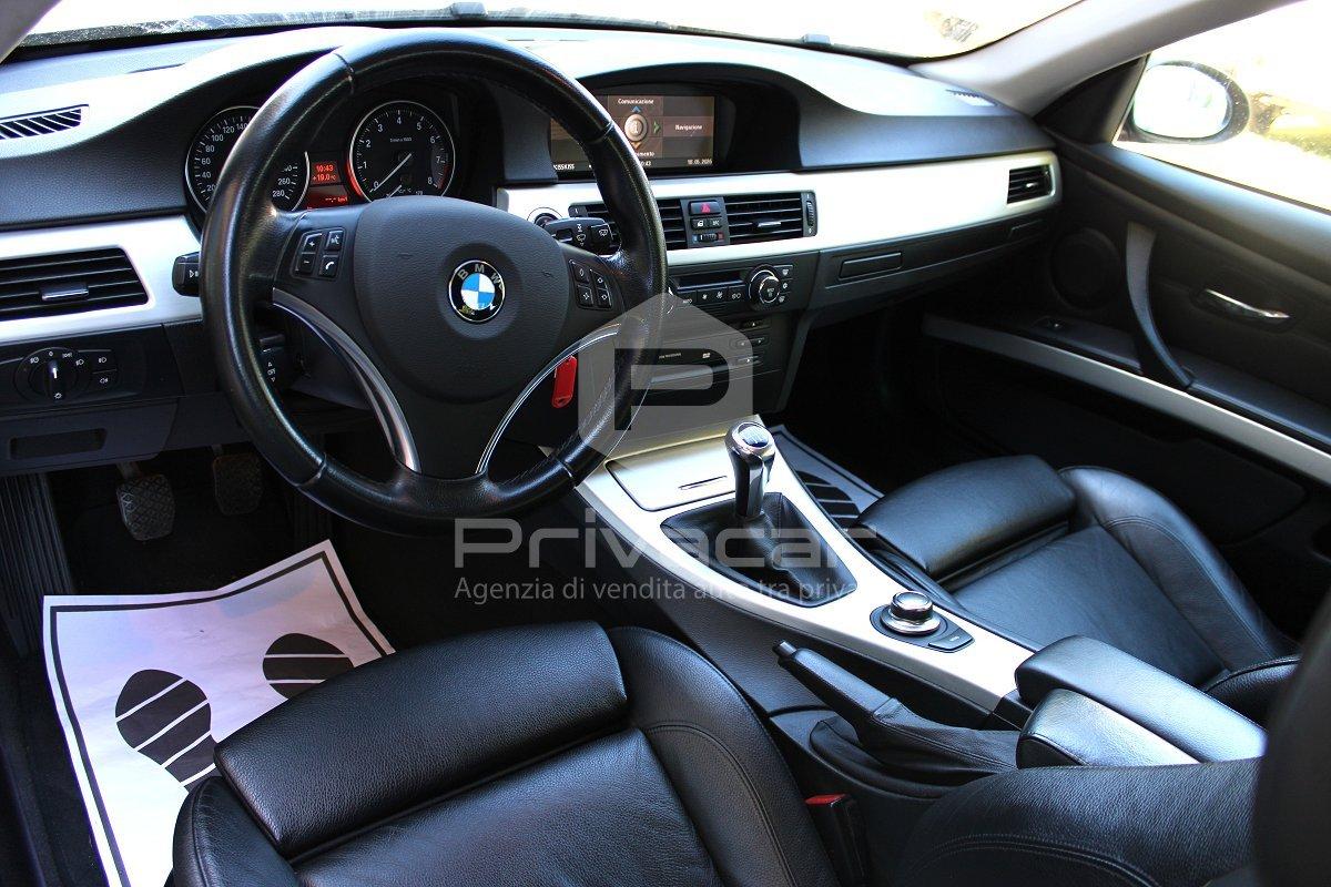 BMW 325i cat Coupé Futura