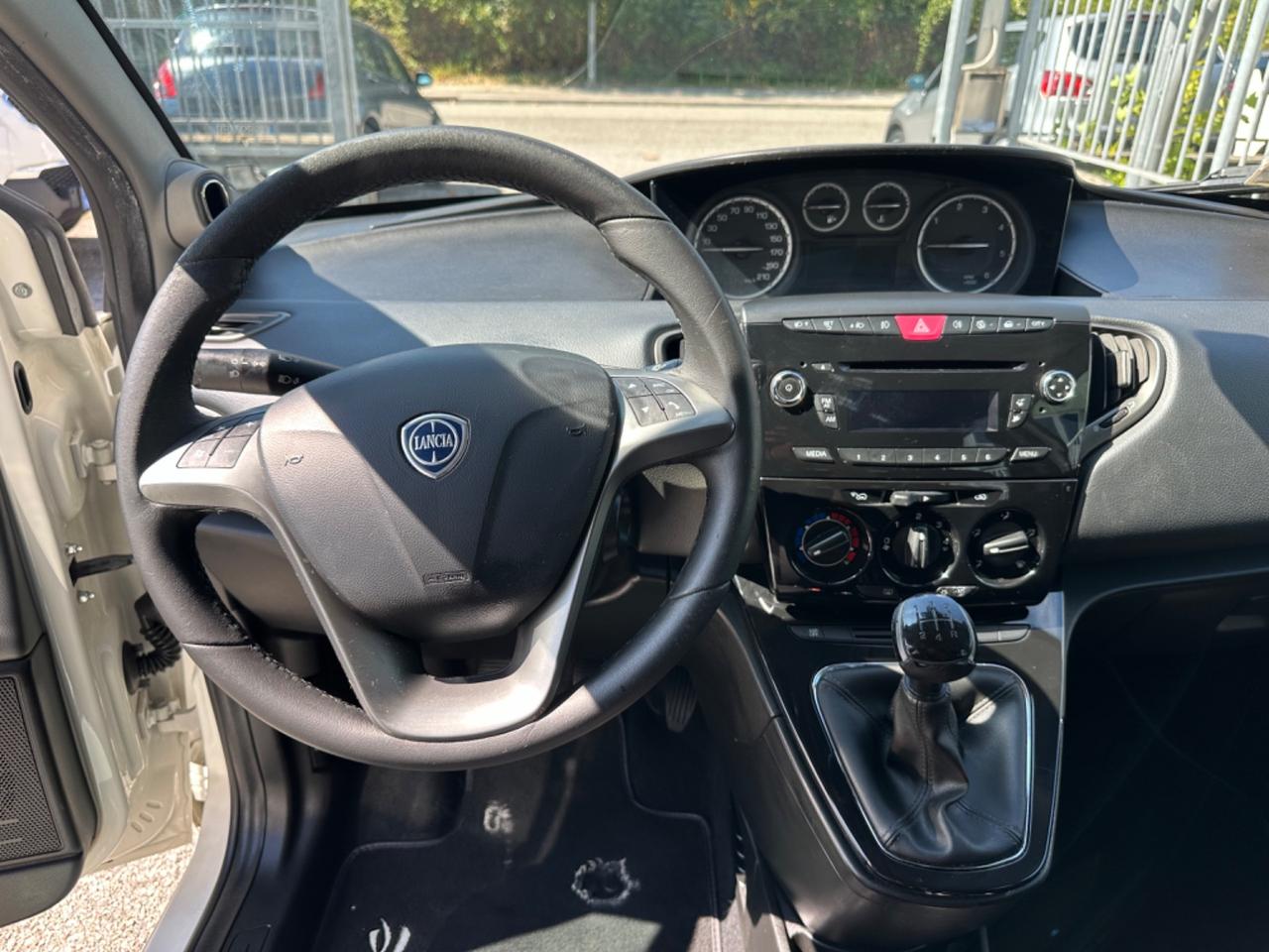 Lancia Ypsilon 1.3 MJT 16V 95 CV 5 porte S&S Platinum