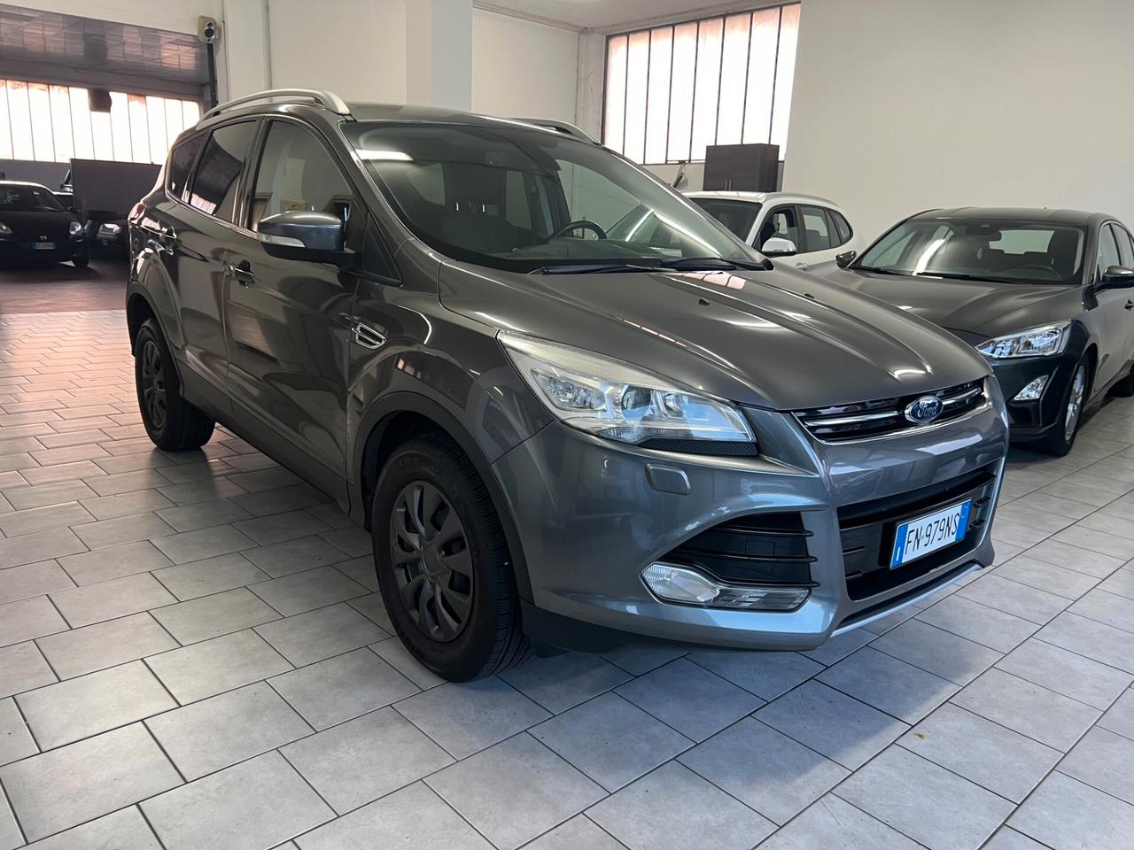 Ford Kuga 2.0 TDCI 163 CV 4WD Powershift Titanium