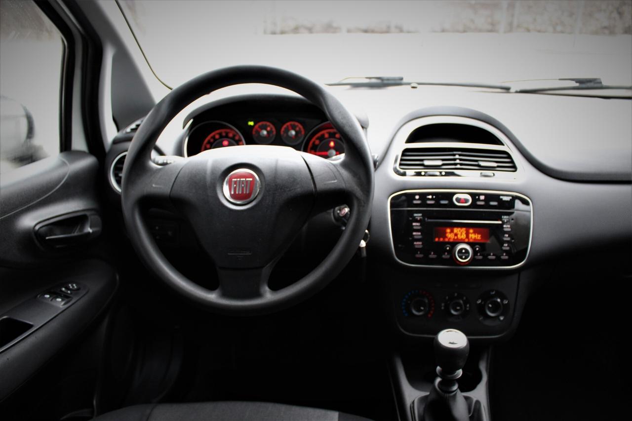 Fiat Punto 1.2 8V 5 porte Neopatentati